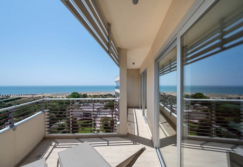 Suite Laguna Park Hotel