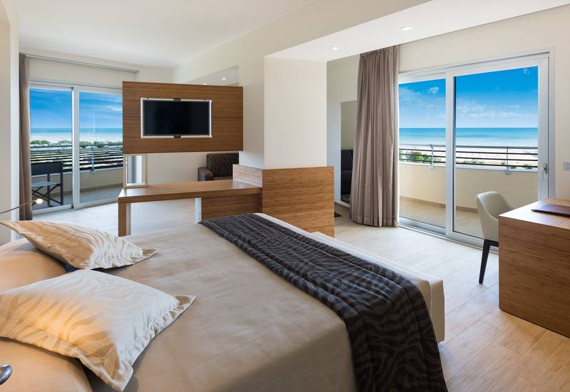 Laguna Park Mare Room